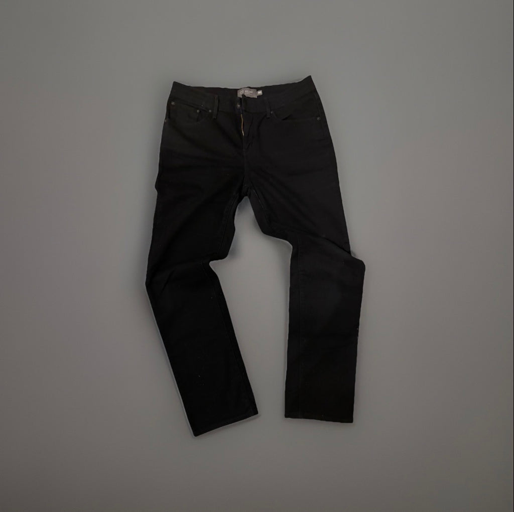 Levi’s Demi Curve – Slim Leg – Damen Jeans Größe 30