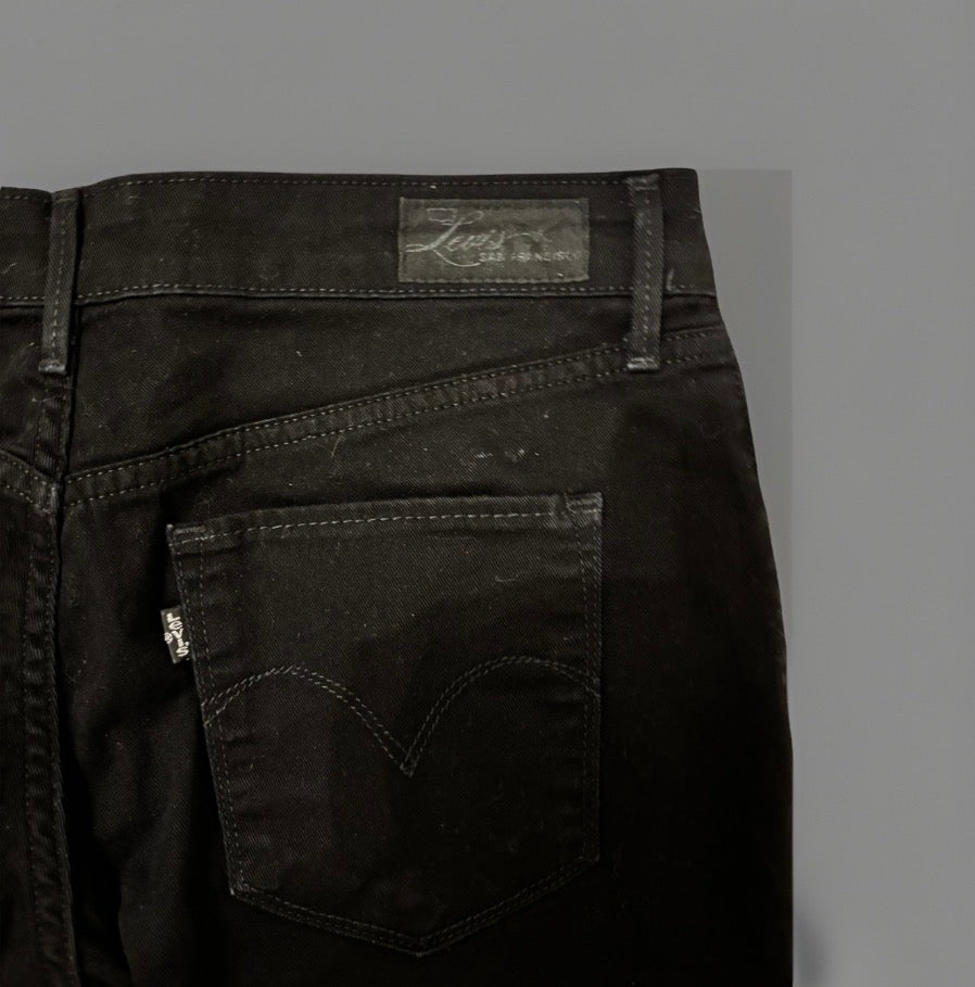 Levi’s Demi Curve – Slim Leg – Damen Jeans Größe 30