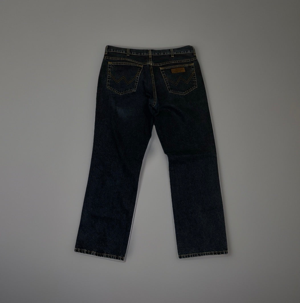 Wrangler Texas Herren Jeans W38 L32 – Dunkelblau Straight Leg (XL)